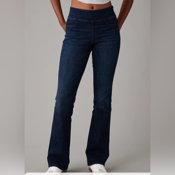 NWT American Eagle AE Luxe Pull-On High-Waisted Kick Bootcut Jean Size L - Picture 1 of 12